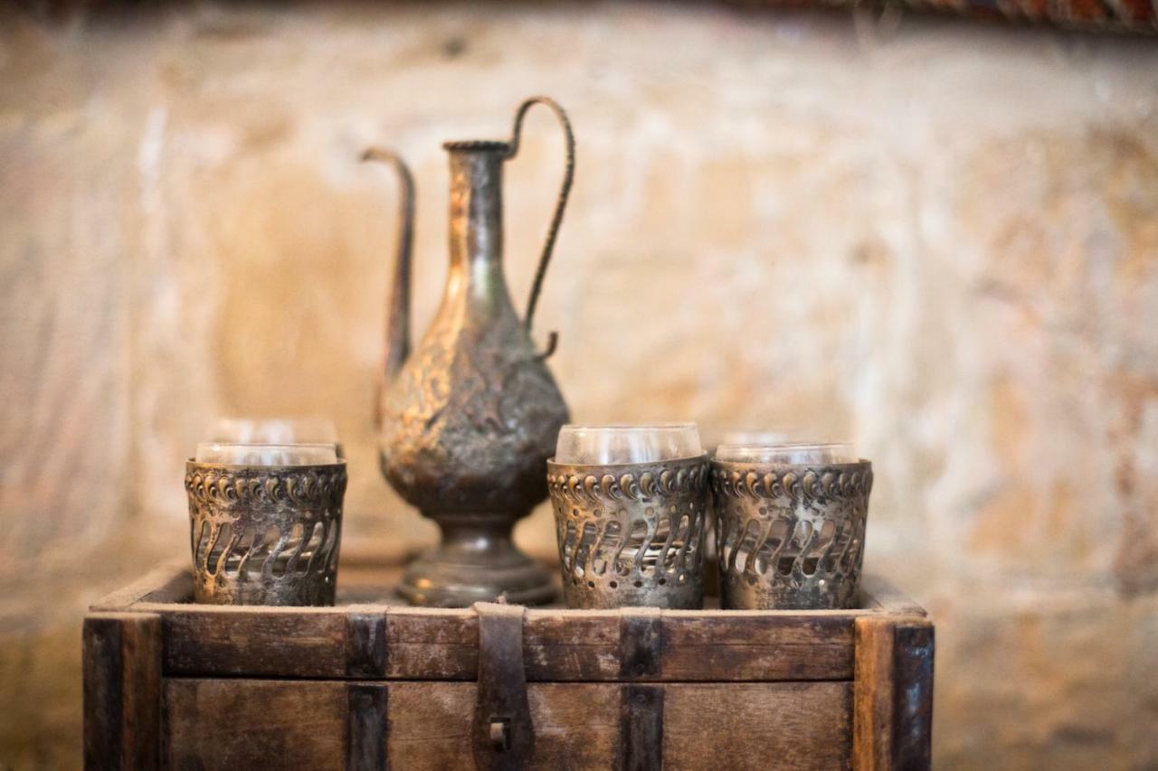 Mikes Khan Abu Ghaush Dış mekan fotoğraf